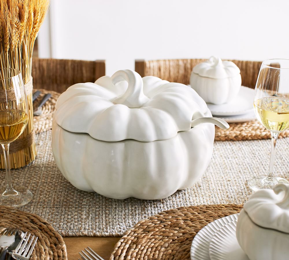 Pumpkin Stoneware Tureen