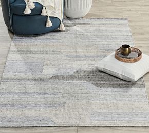 Cecil Handwoven Outdoor Performance Rug | Pottery Barn