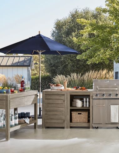 Outdoor Kitchen