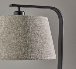 Bernard Metal Table Lamp (23&quot;)