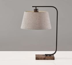 Bernard Metal Table Lamp (23&quot;)