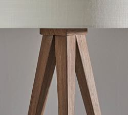 Axson Wood Table Lamp (20&quot;)