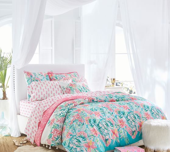 Pottery Barn Lilly shops Pulitzer Twin bed skirt