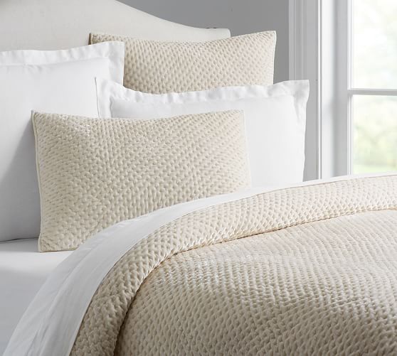 Nadine Quilt | Pottery Barn