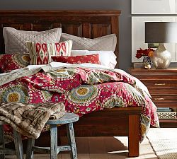 Della Medallion Duvet Cover &amp; Shams