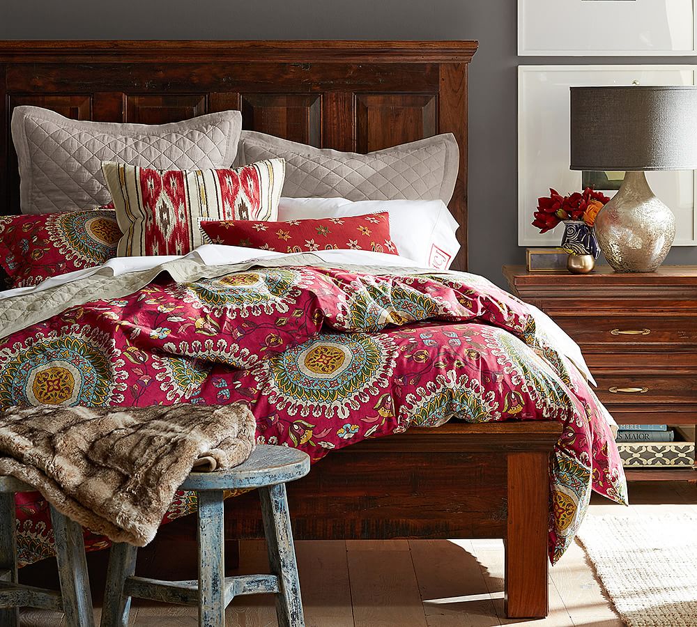 Della Medallion Duvet Cover &amp; Shams