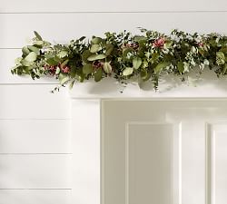 Fresh Holiday Eucalyptus &amp; Berry Garland