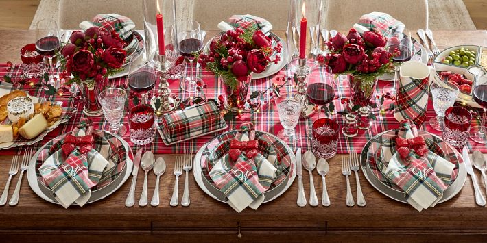 Williams hotsell Sonoma Set Of 8 Classic Stewart Tartan Plaid placemats