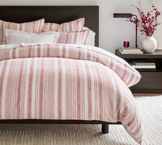 Pottery Barn Hawthorn Stripe Quilted discount Shams NIP