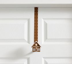 Lit Gingerbread House Wreath Hanger