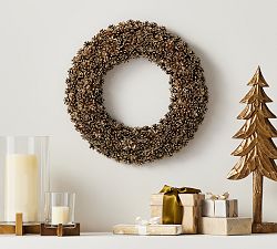 Faux Gold Sparkle Pinecone Wreath