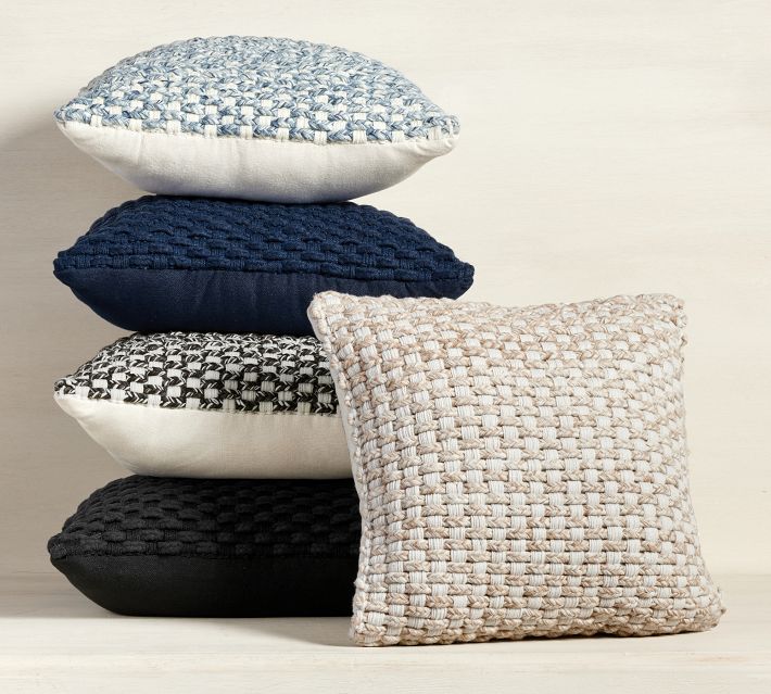 Outdoor pillows pottery barn hotsell