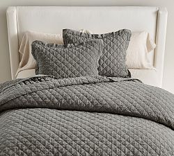 Pottery Barn purchases Belgian Flax Linen Handcrafted Quilted King Shams Set of 2