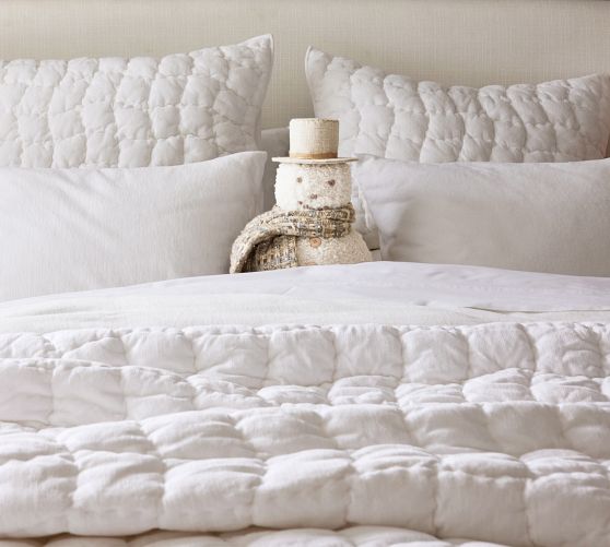 Get the Look: The All-White Bed