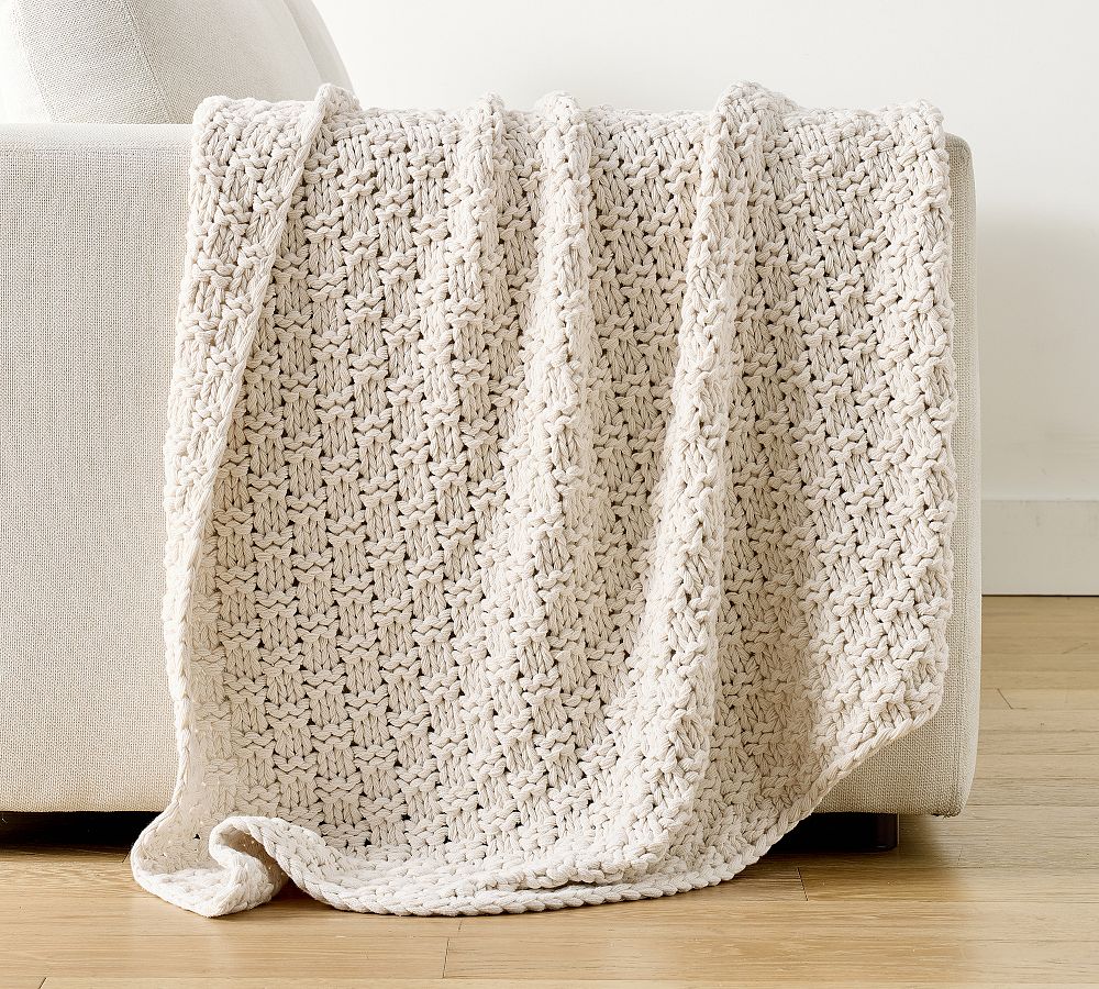 Boston Knit Throw- Color: Ivory