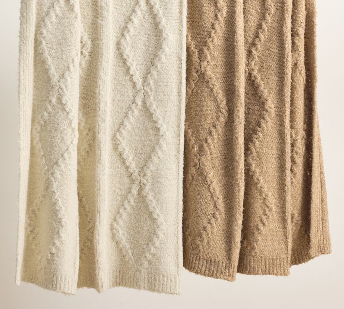 Pottery Barn Stonewashed Cable Knit purchases Throw Blush