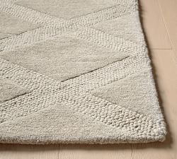 Chase Textured Hand-Tufted Wool Rug
