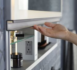 Robern Uplift Tech Cabinet