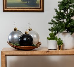 Glam Holiballs