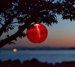 Festival Solar Outdoor Lantern