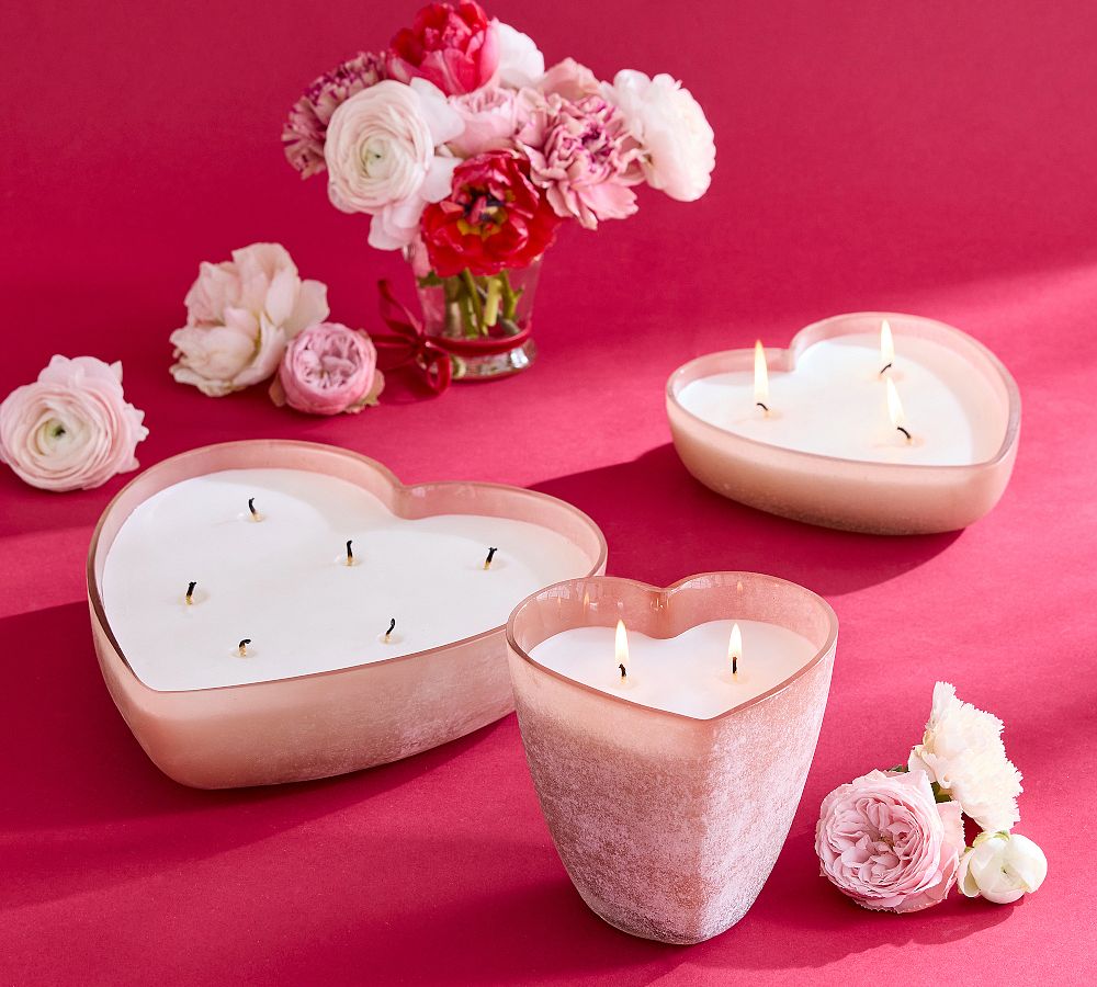 Frosted Glass Heart Candle - Rose Peony
