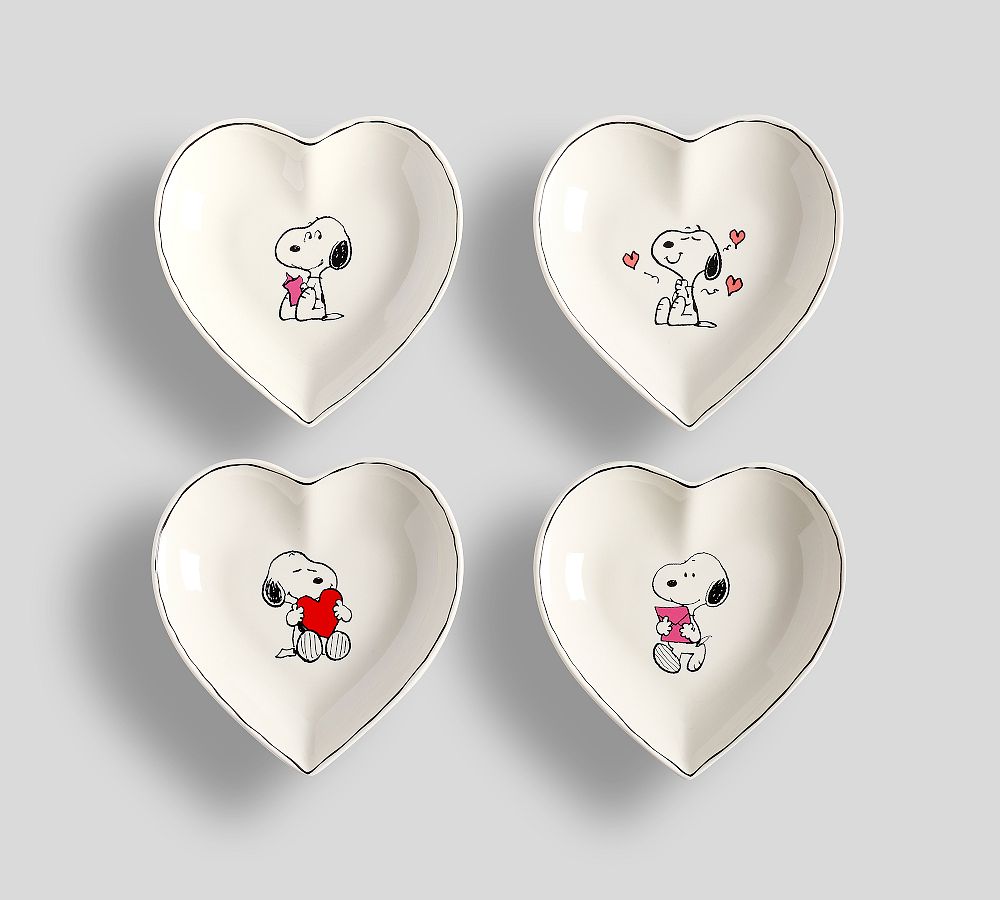 Peanuts Snoopy™ Hearts Stoneware Appetizer Plates - Mixed Set of 4