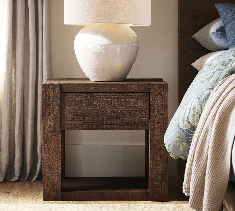 Rockport Nightstand (24&quot;)