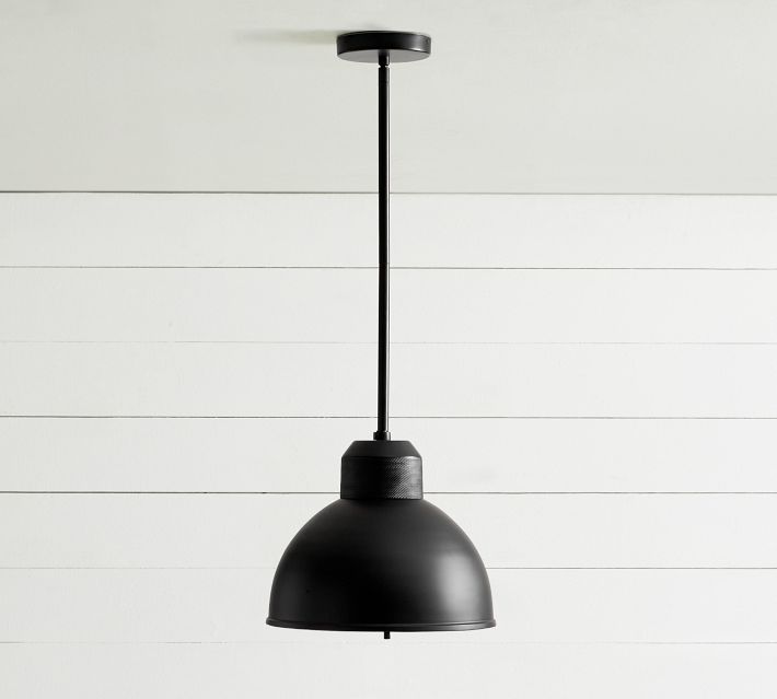 Calistoga Outdoor Metal Pendant (13")