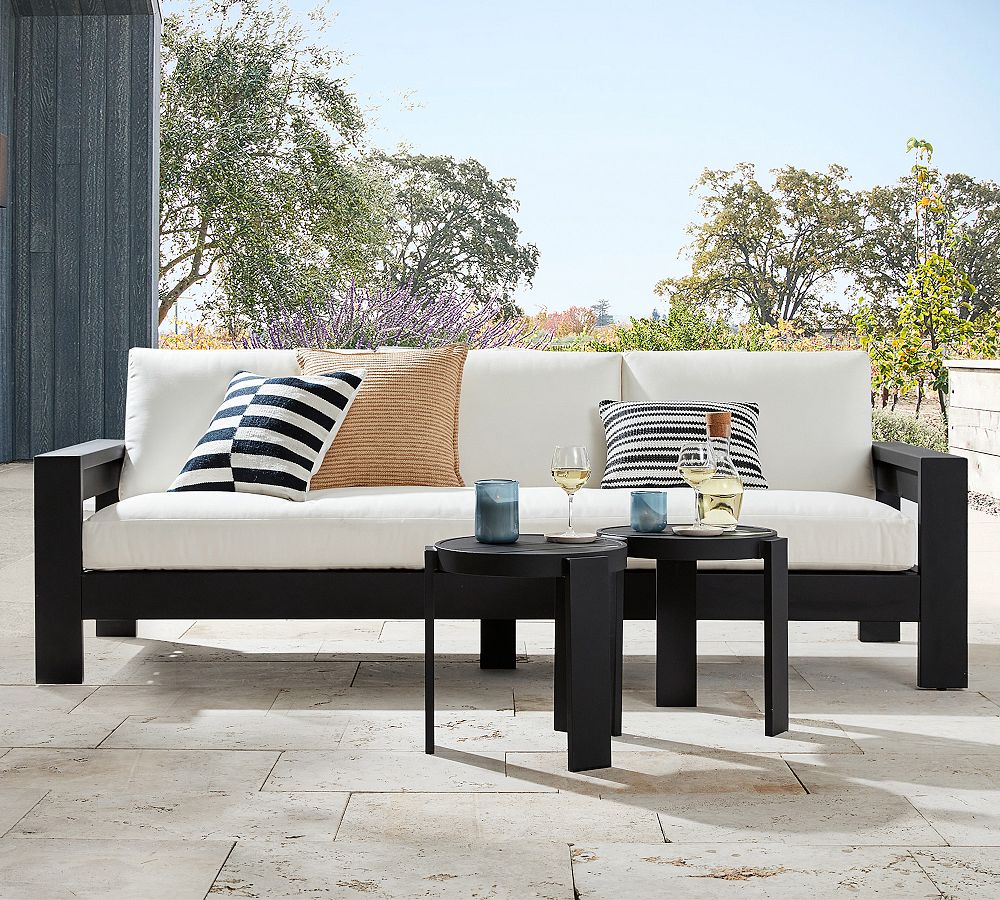 Malibu Metal Grand Outdoor Sofa (97&quot;)