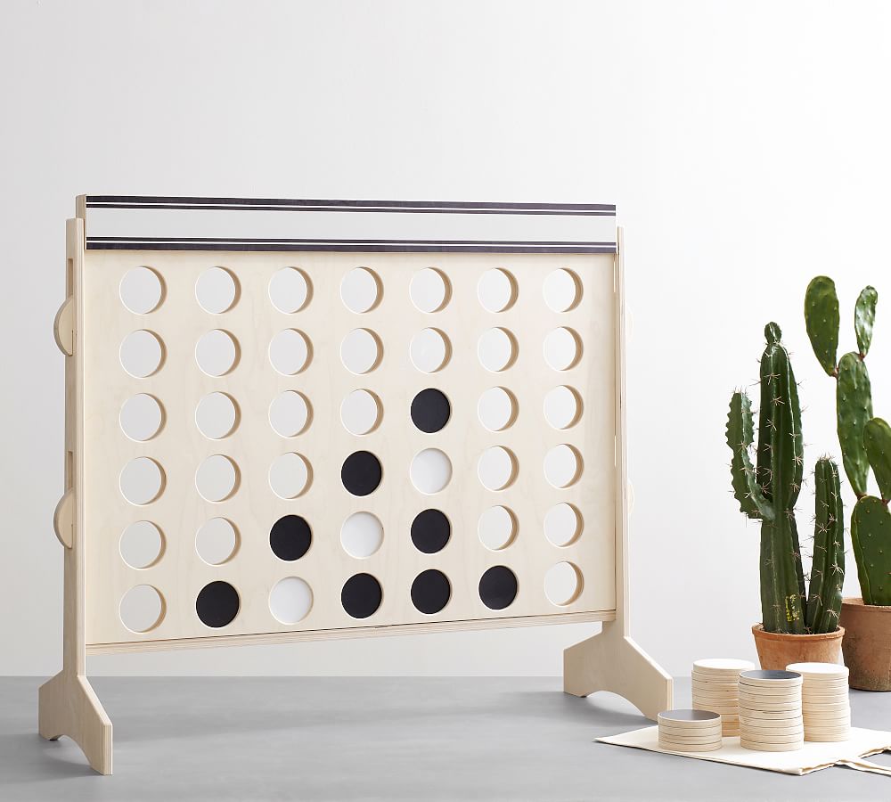 Oversized Outdoor 4-In-A-Row