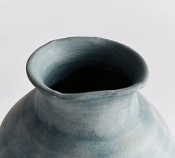 Maria Vase