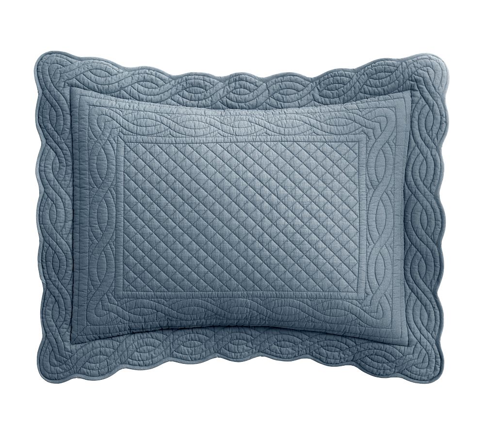 Heirloom Scallop Quilted Sham