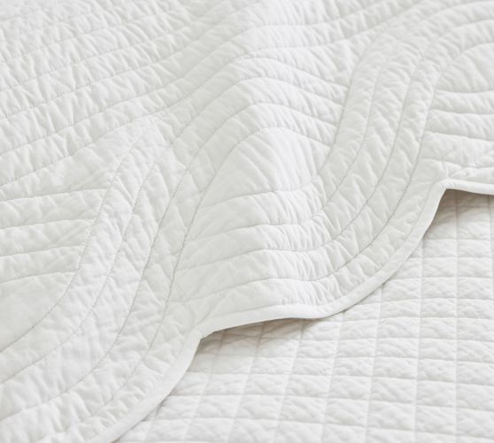 Heirloom Scallop Quilt