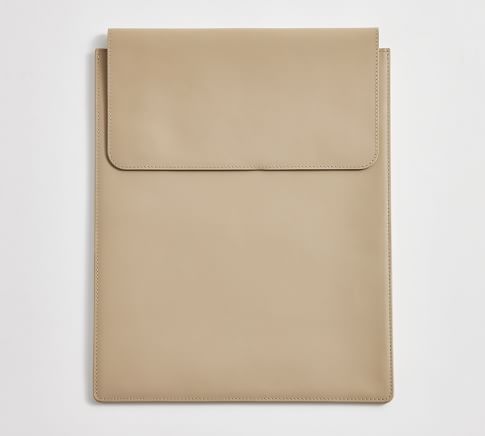 Classic Leather Travel Case