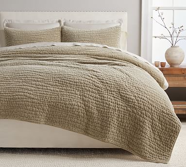 Pottery Barn factory Washed Sateen Quilt