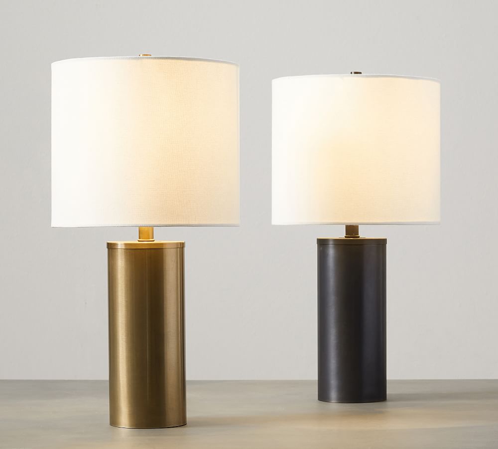 Stella Petite USB Table Lamp (19&quot;)