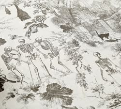 Skull Toile Organic Cotton Table Throw