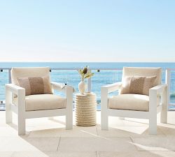 Naples Terracotta Round Outdoor Accent Table (13&quot;)