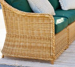 Westport Wicker 8-Piece U-Shaped Outdoor Sectional (127&quot;)