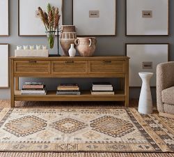 Artisan Centerpiece