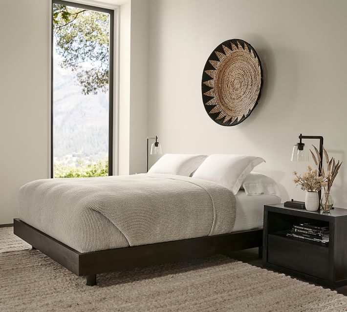 Pottery barn queen bed top