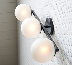 Hollywood Triple Sconce (23&quot;)