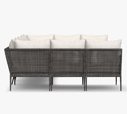 Cammeray Wicker U-Shaped 8-Piece Patio Outdoor Sectional (112&quot;)