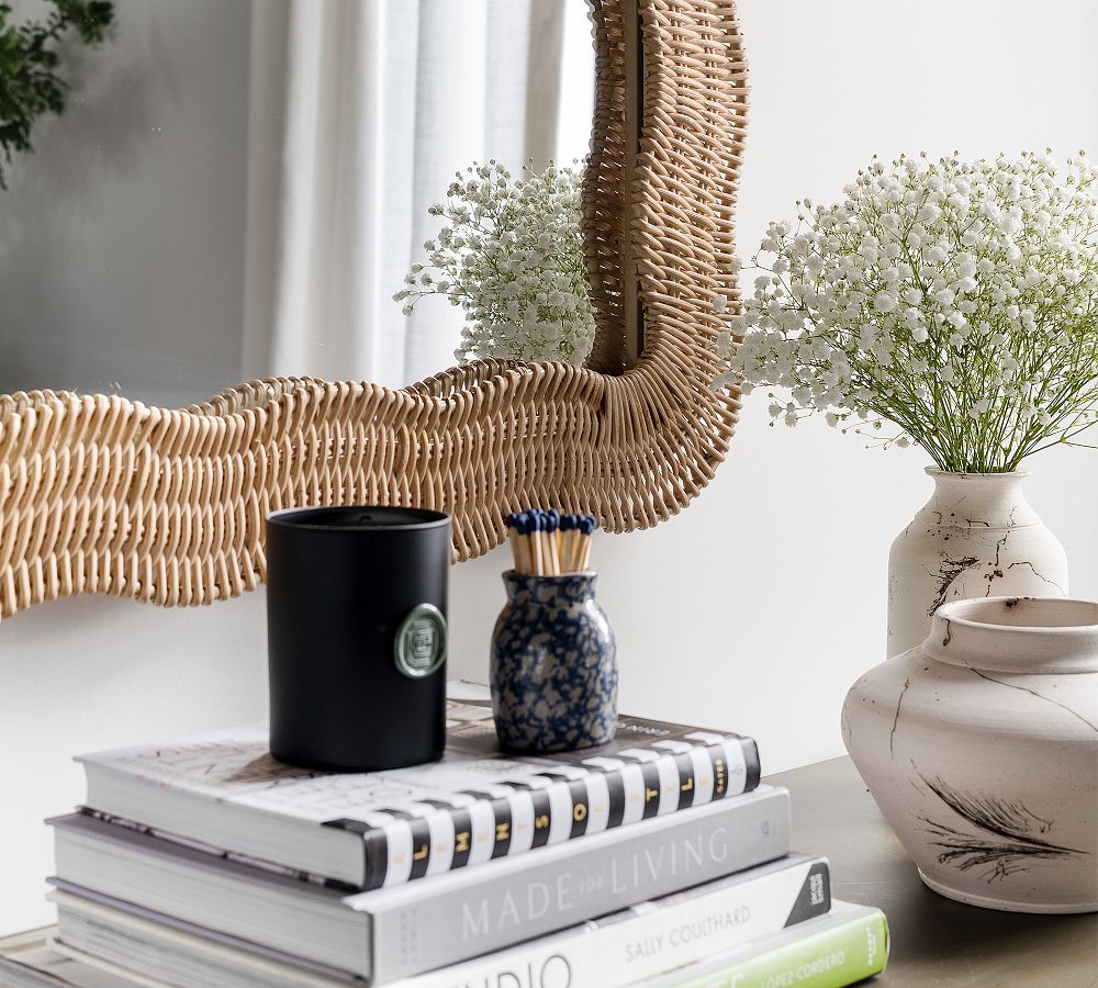 Scalloped Rattan Rectangle Wall Mirror - Stylish Decor