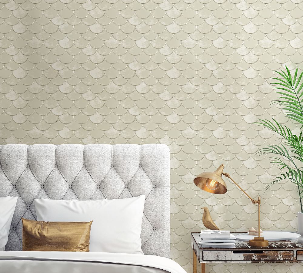 Scalloped Metallic Removable Wallpaper