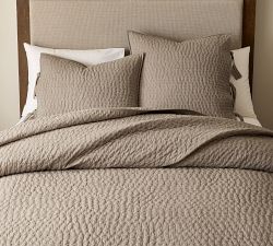 Get the Look: Quiet Comfort