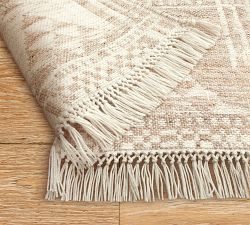 Mila Rug Swatch - Free Returns Within 30 Days