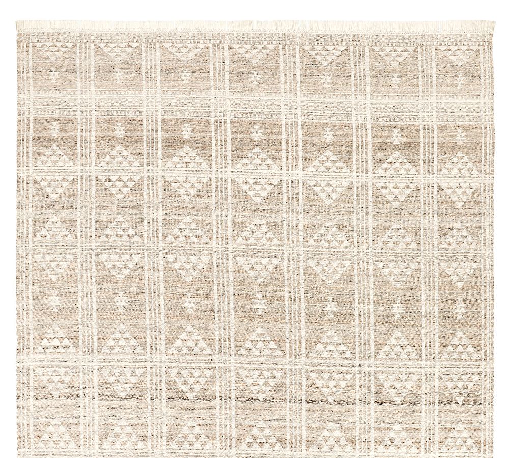 Mila Rug Swatch - Free Returns Within 30 Days