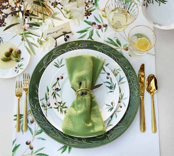 Monique Lhuillier Mirabella Charger Plates - Set of 4