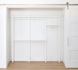 Essential&#160;Reach-In&#160;Closet by Hold Everything, 7' Complete Hanging System&#8203;